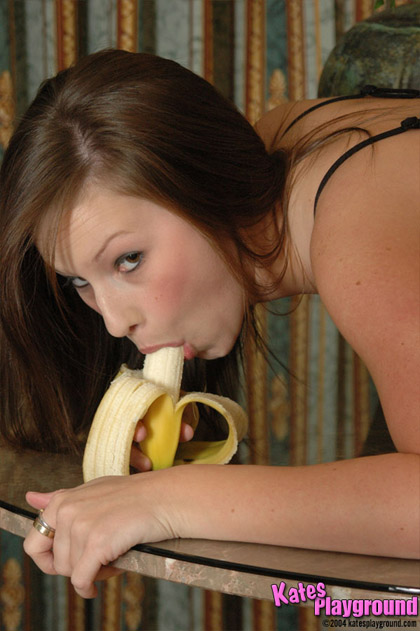 kate grounds oral skills banana