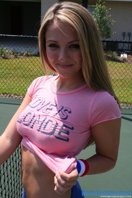 sexy tennis bitch1