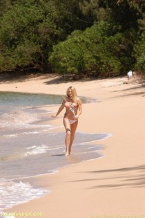 jogging topless on beach2