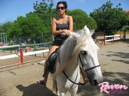 raven-riley-horseback-riding