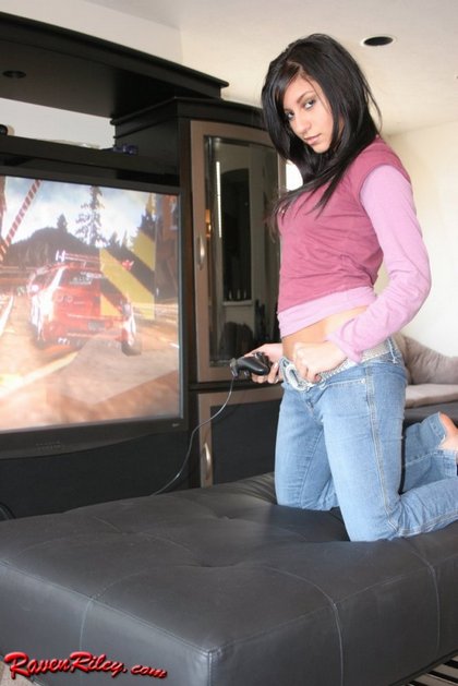 raven riley playing video games tight jeans1