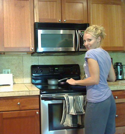 rachel sexton cooking sweat pants
